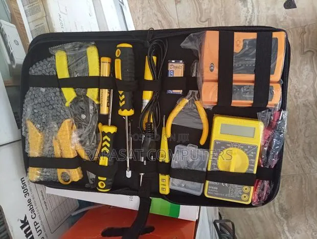 Lo'master 15 in 1 Networking Toolkit · Photo 1