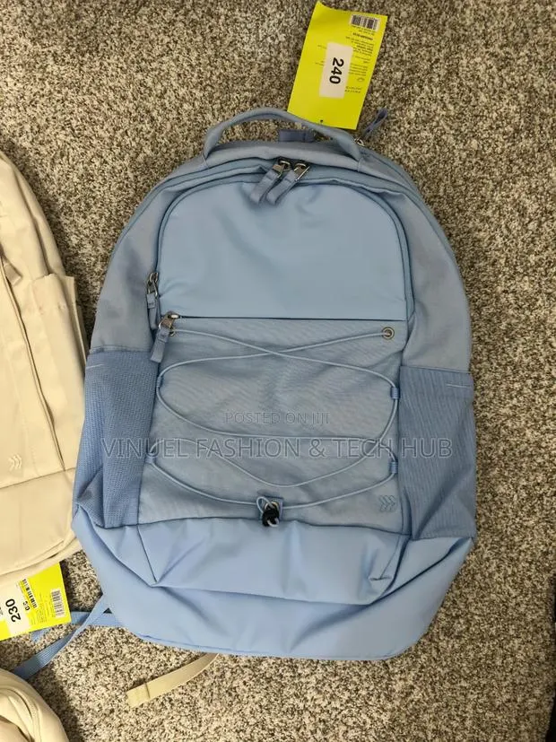 School Backpack · Photo 1
