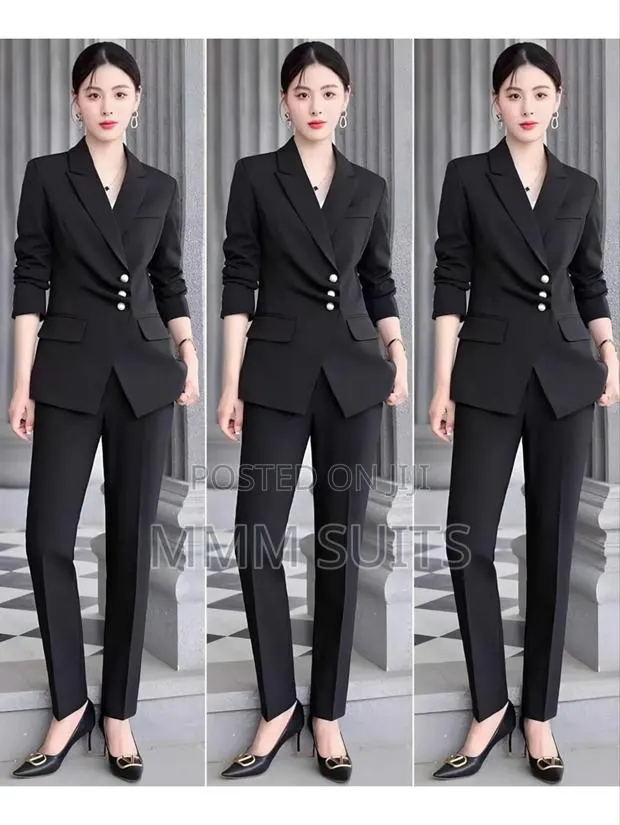 2-Piece Ladies Trousers Suit in Black. · Photo 1