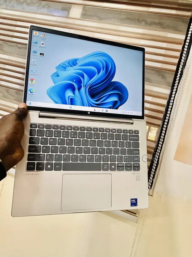 New Laptop HP ProBook 440 G10 16GB Intel Core Ultra 5 SSD 512GB · Photo 1