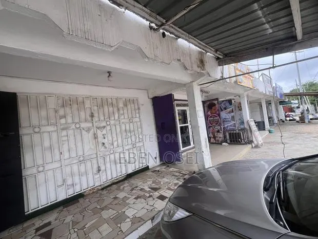 Shop at the Main Road · Photo 1