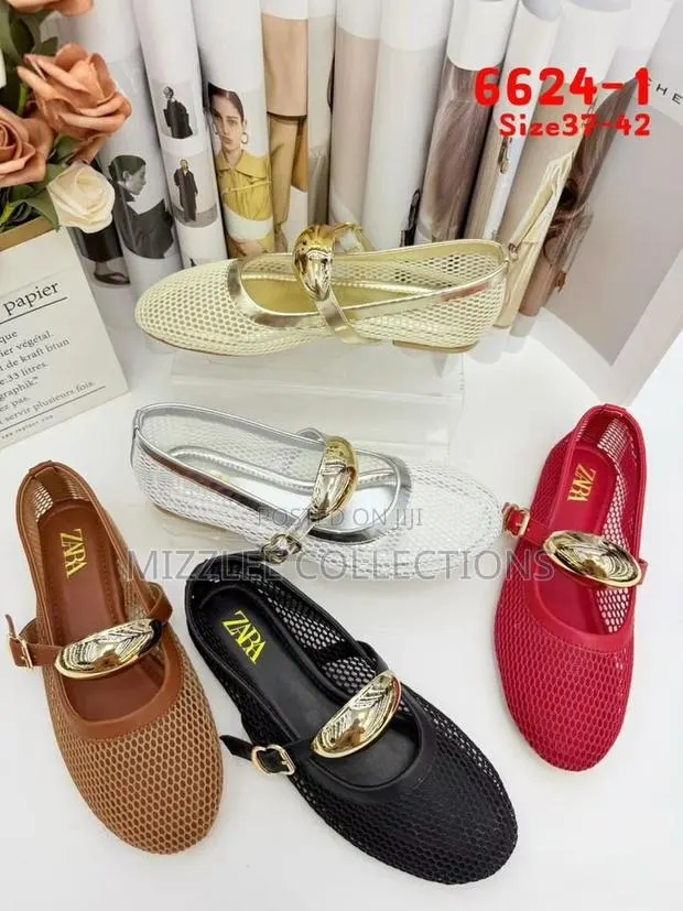 Quality Ladies Office Flat Shoes in 37-42 · Photo 1