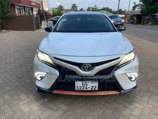 Toyota Camry 2018 Model · Photo 1
