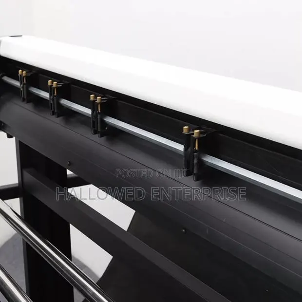 5ft 1660mm Automatic Contour Cutting Plotter With Free Software · Photo 4