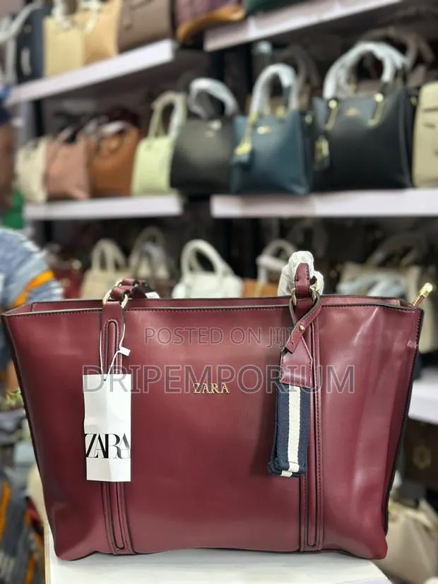 Zara Tote Bag · Photo 1