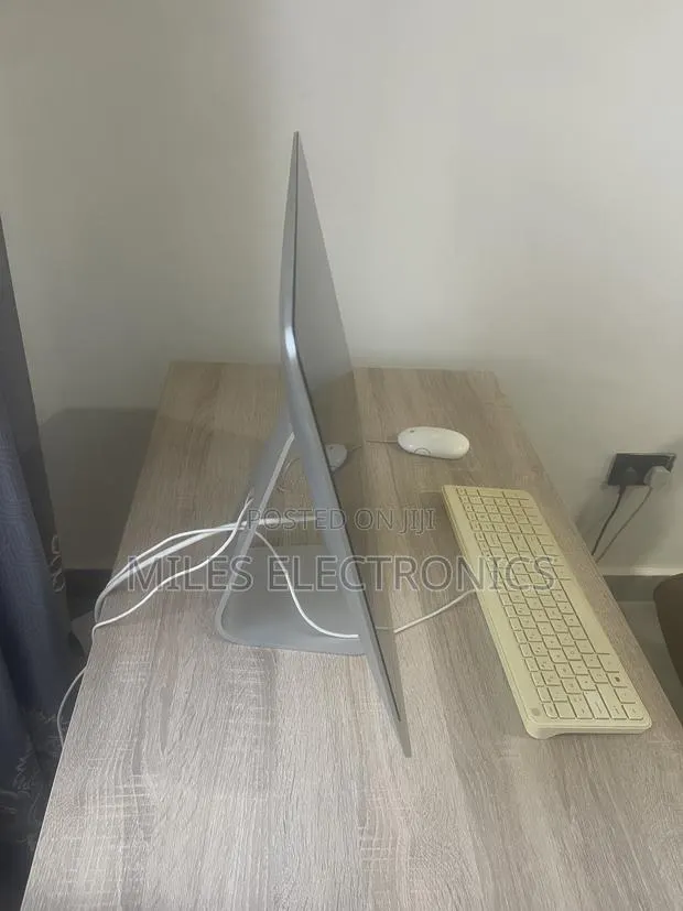 Desktop Computer Apple iMac 8GB Intel Core i5 HDD+SSD 1T · Photo 1
