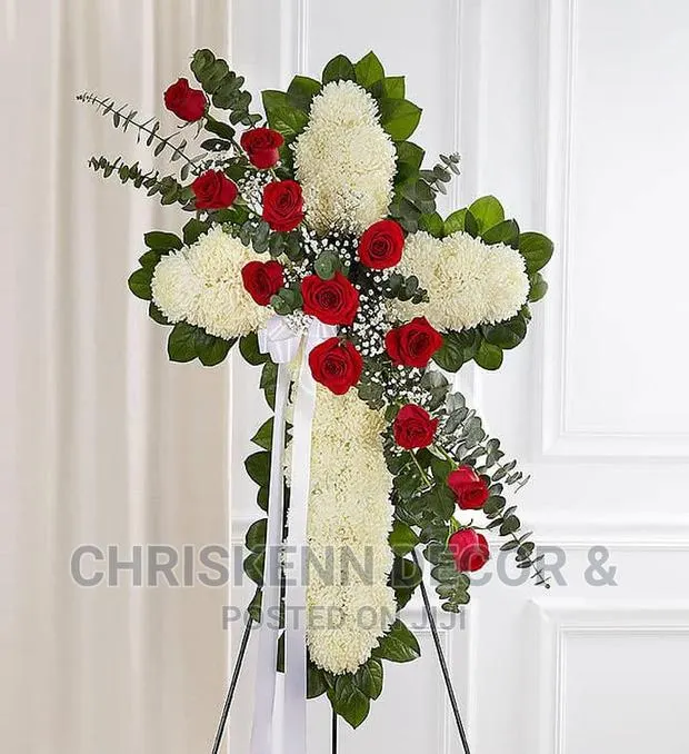 Cross Flowers Funeral Wreaths · Photo 1