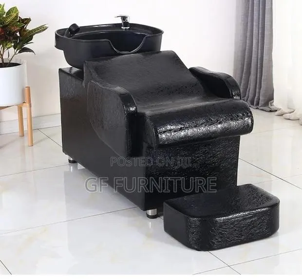 Shampoo Backwash Unit With Footrest · Photo 1