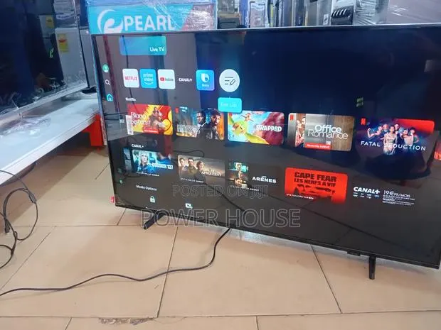 Crystal-Clear Viewing Starts Here – Samsung 43-Inch Television! · Photo 1