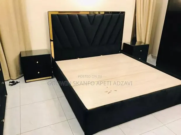 Double Bad Frame and Drawer Available · Photo 1
