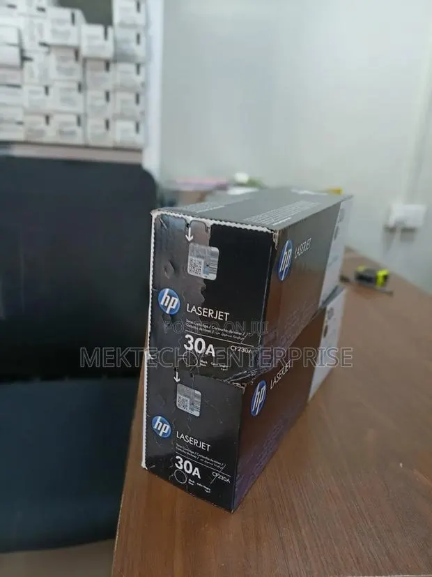 HP 30a Toner · Photo 1