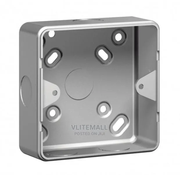 Surface Mounting Box Synergy - Metal - 3 X 3 · Photo 1