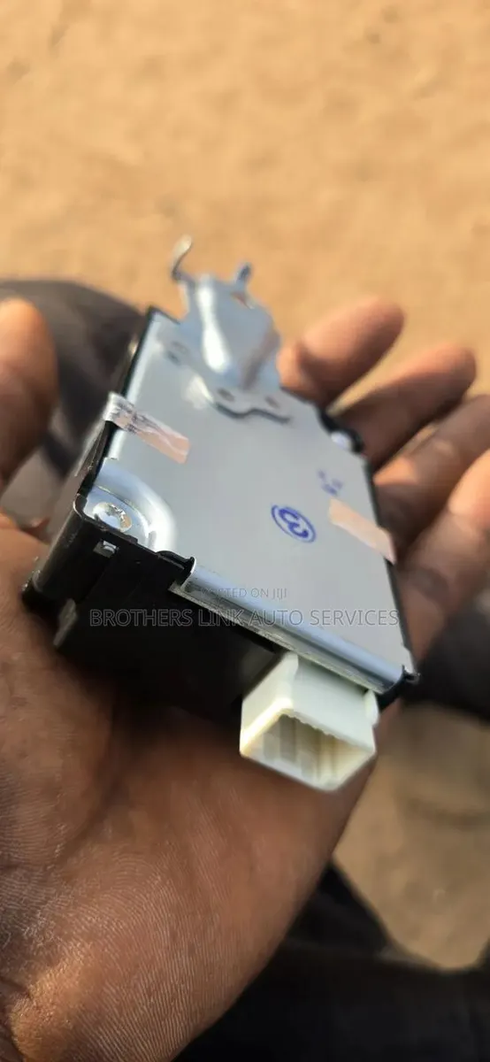 2023-25 Toyota Grand Highlander Receiver (TPMS) · Photo 1