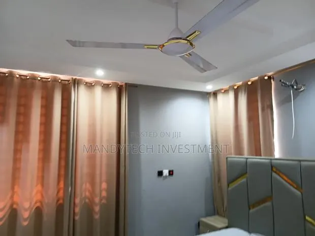 8bdrm Villa in Lake Side Estate for sale · Photo 3