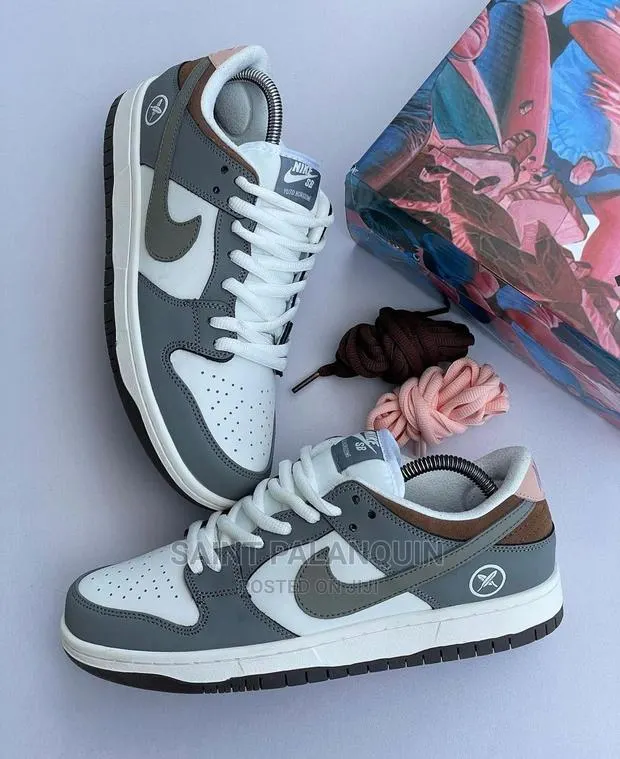 Nike SB Dunk Low · Photo 1