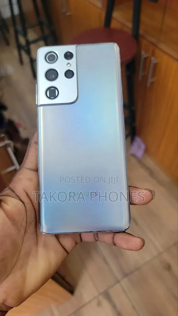 Samsung Galaxy S21 Ultra 5G 128 GB Silver · Photo 1