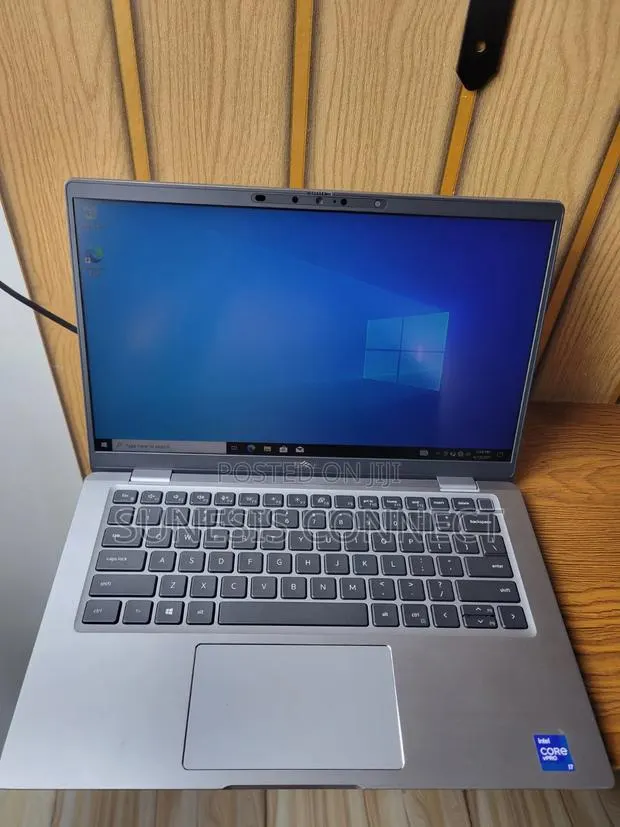 Laptop Dell Latitude 7420 32GB Intel SSD 512GB · Photo 1
