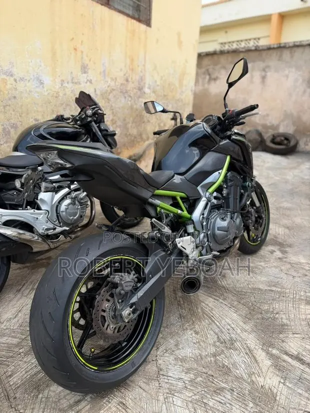 Kawasaki Z900 2020 Black · Photo 1