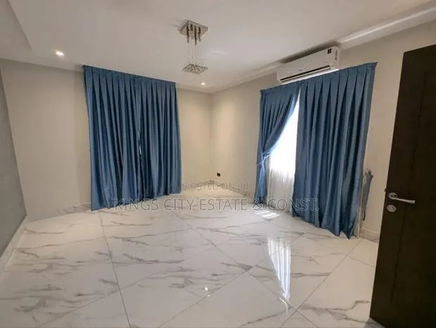Furnished 5bdrm House in Airport West for rent · Photo 6