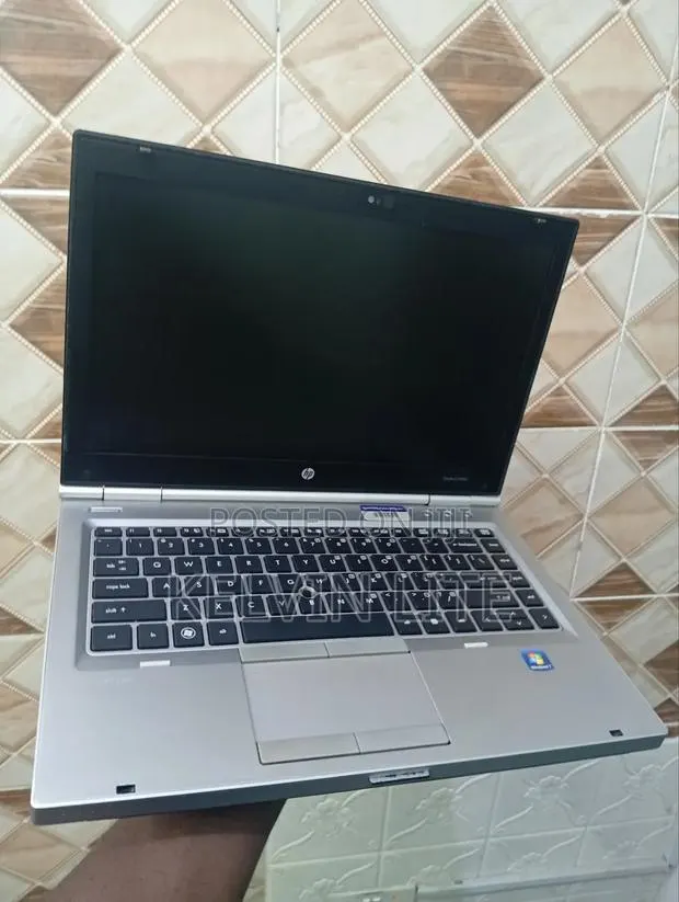 Laptop HP EliteBook 8460P 8GB Intel Core I5 HDD 500GB · Photo 1