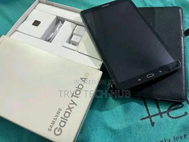 New Samsung Galaxy Tab A 8.0 & S Pen (2019) 64 GB Black · Photo 1