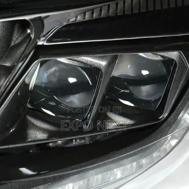 Front Headlights HID USA for Toyota Avalon 2013-2017 · Photo 1