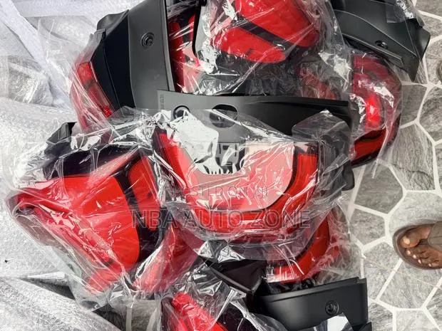 GMC Terrain 2018-2022 Tail Light Pair · Photo 1