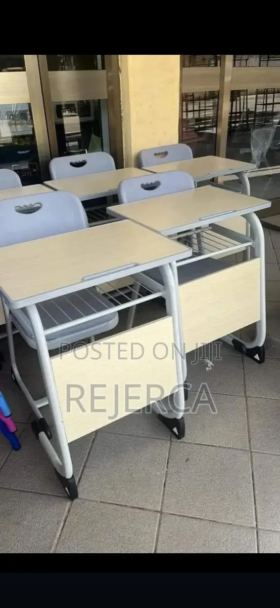 Study Table and Chair · Photo 1