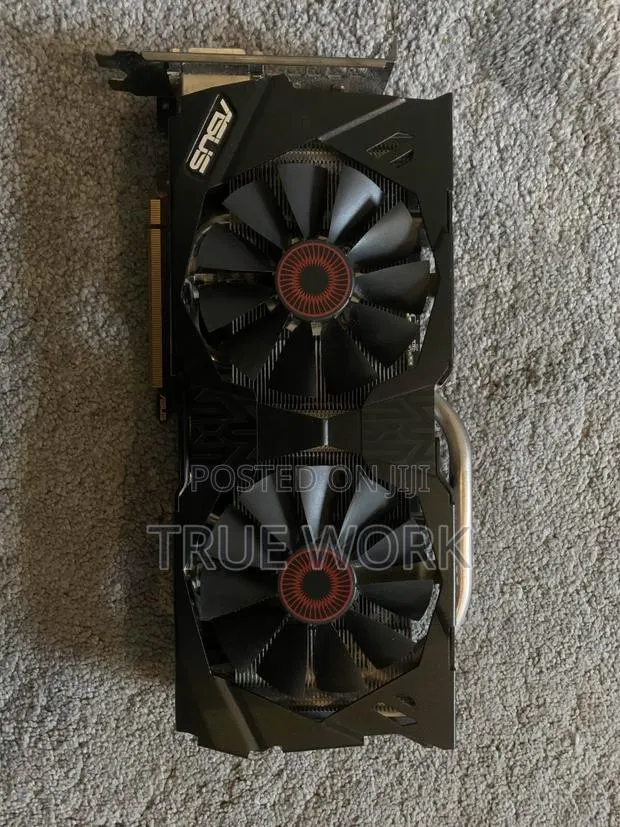 ASUS GTX 970 Oc Extreme · Photo 1