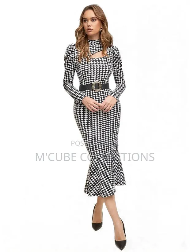 Houndstooth Belted Midi Dress · Photo 1
