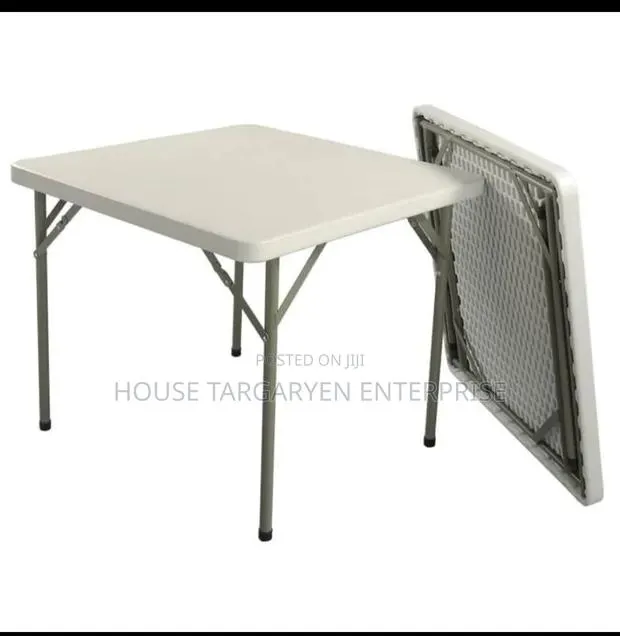 Four Seater Tables · Photo 1