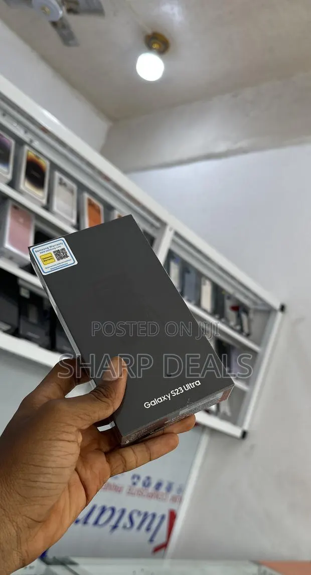 New Samsung Galaxy S23 Ultra 256 GB Black · Photo 1