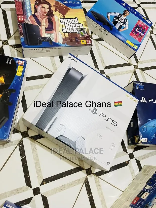 Pre-Owned New Playstation 5 With Games · Photo 1