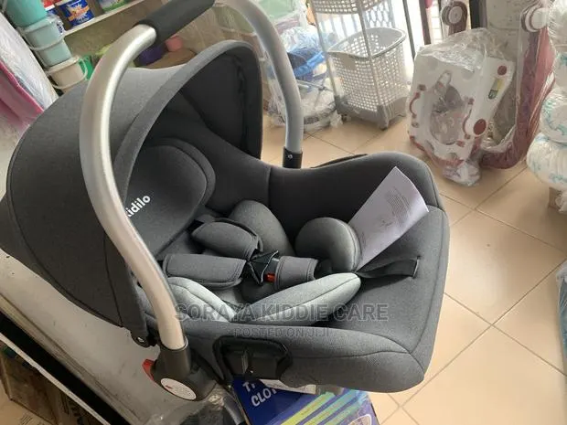 Baby Car Seat · Photo 1