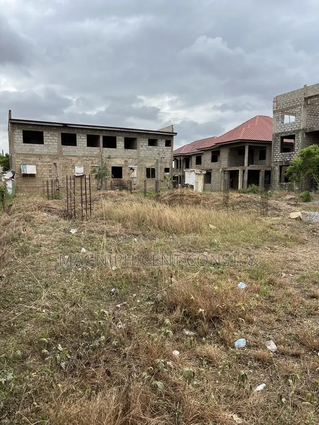 Title Full Plot for Sale at Lakeside Estate Community 10 · Photo 1