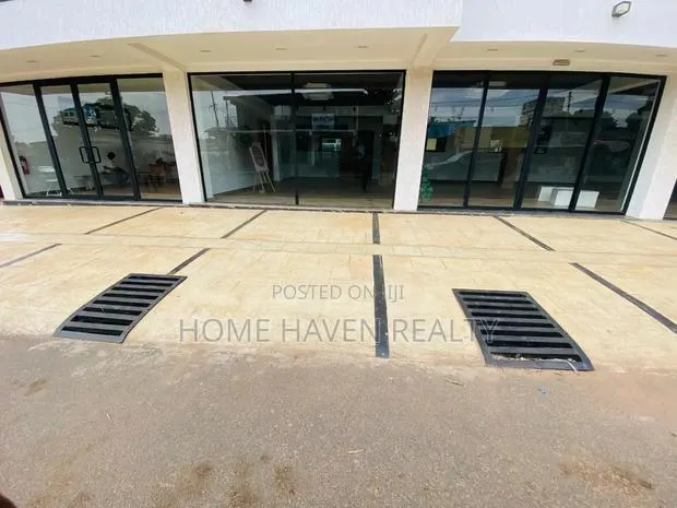 221 Square Meter Office Space for Rent at Abelemkpe · Photo 1