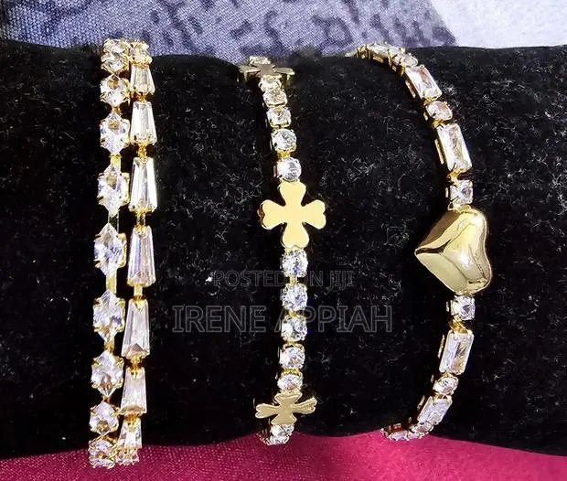Pretty Bracelets for Ladies · Photo 1