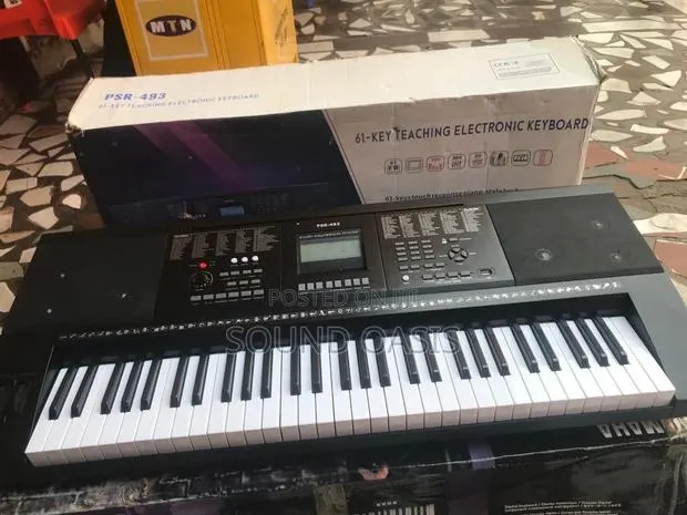 Electronic Keyboard PSR-493 61key (With Usb Music Player) · Photo 1