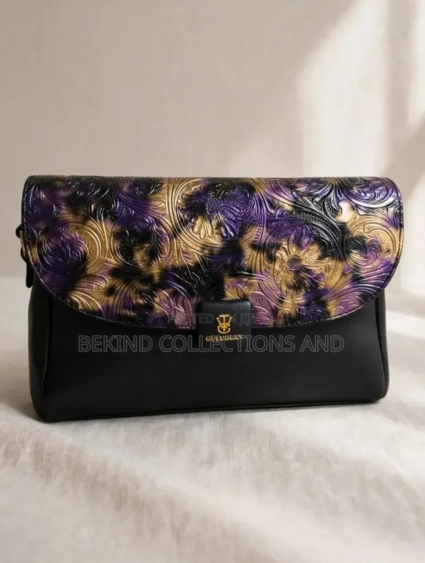 Ladies Clutch · Photo 1