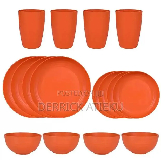 16pcs Microwave Safe Plastic Dinner Set · Photo 1