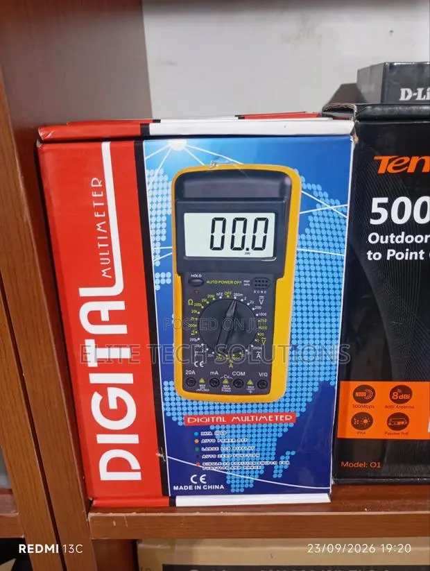 Digital Multimeter 9205 · Photo 1