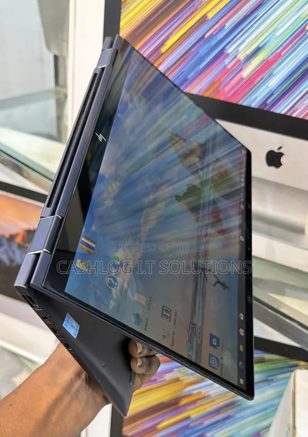 Laptop HP Elite Dragonfly G3 8GB Intel Core i5 SSD 256GB · Photo 1