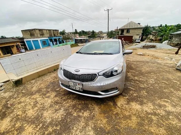 Kia Forte EX Sedan 2015 Silver · Photo 1