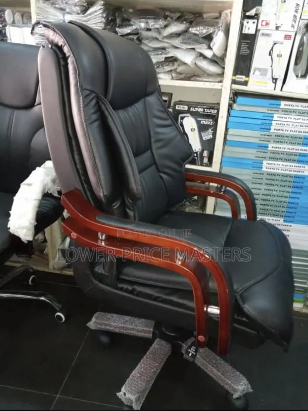 Executive Office Chair · Photo 1