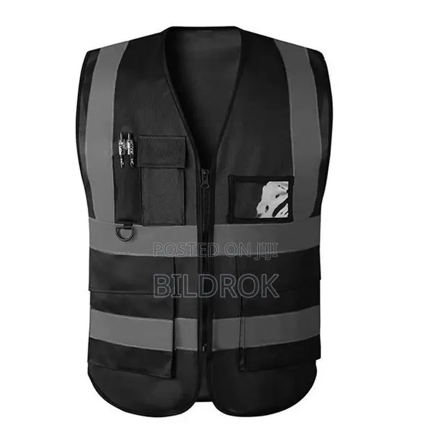 Safety Vest With Pocket · Photo 1