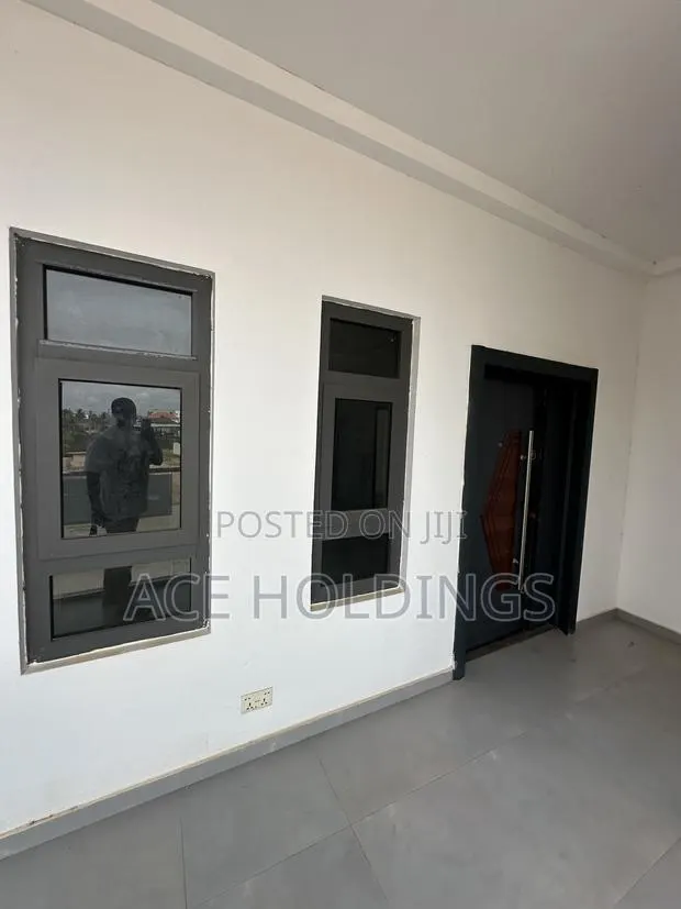 2bdrm Apartment in Adjiringanor, Adjiriganor for rent · Photo 1