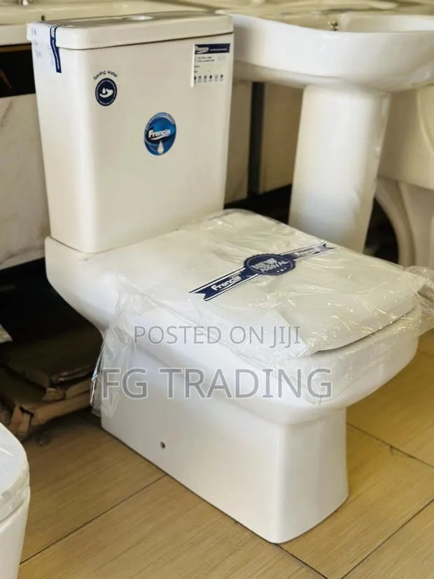Water Closet - Square Toilet Seat - Close_couple WC · Photo 1