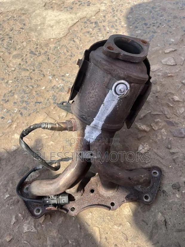 Accent Home Used Catalytic Converter · Photo 1