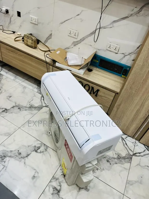 Turbo Cooling Split R410 Gas Air Conditioner 1.5hp TCL · Photo 1