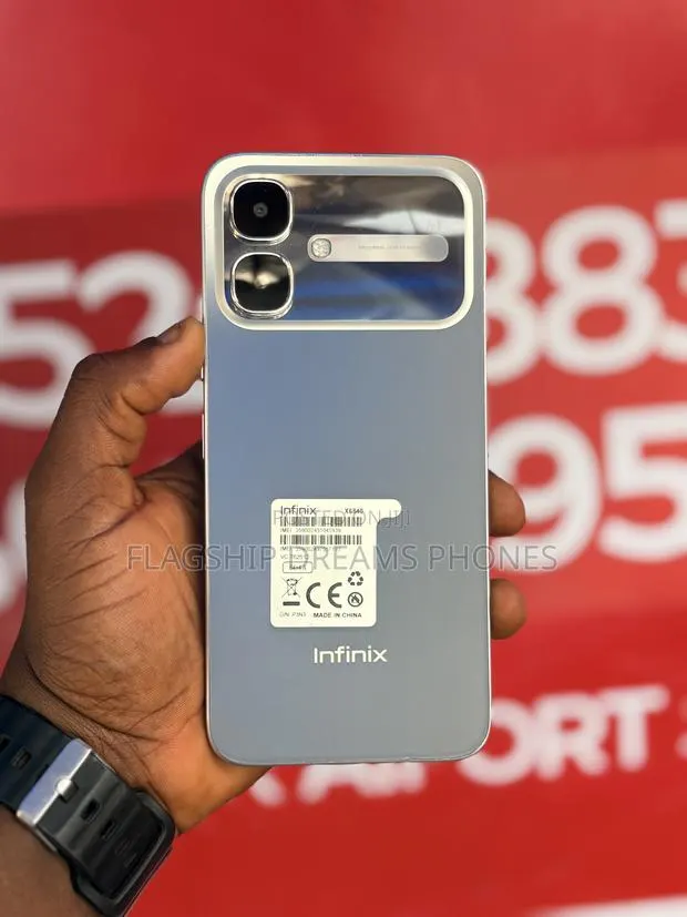 Infinix Smart 20 64 GB Black · Photo 1